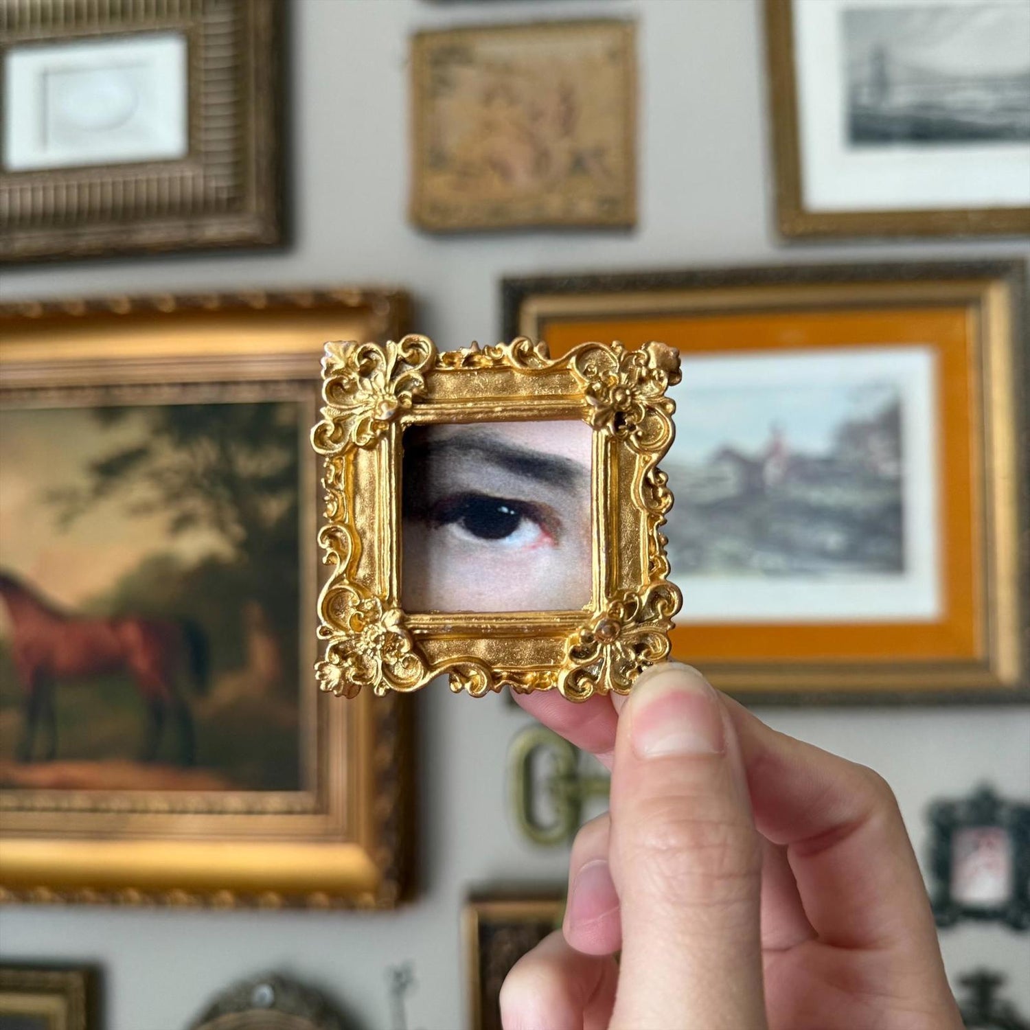 Ephemera & Trinkets