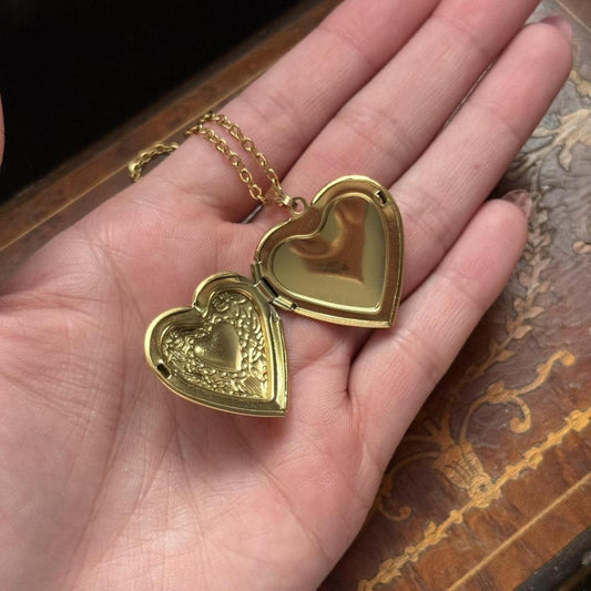 Vintage Style Heart shaped Locket Necklace