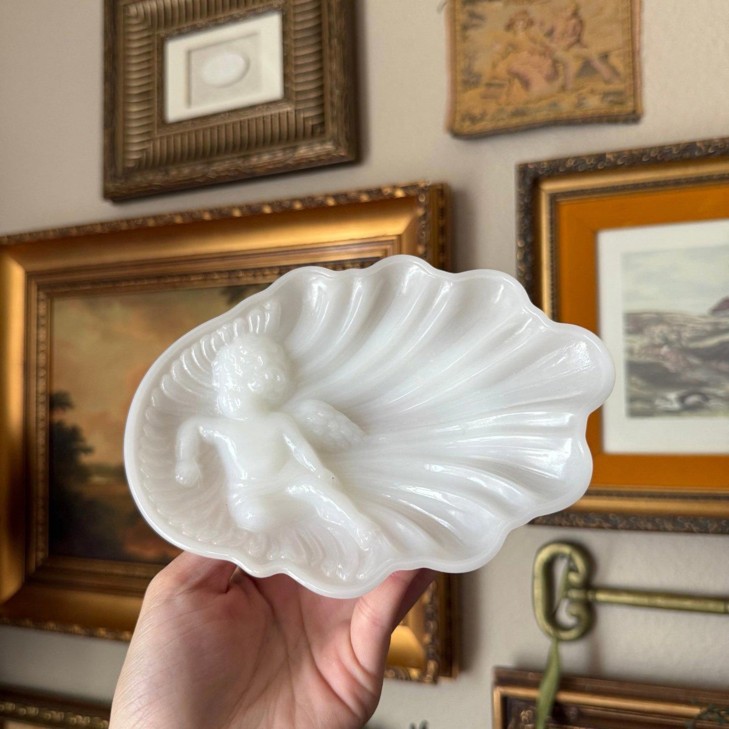 Vintage Avon Soap Dish with Angel Cherub White Milk Glass Heavenly Collection