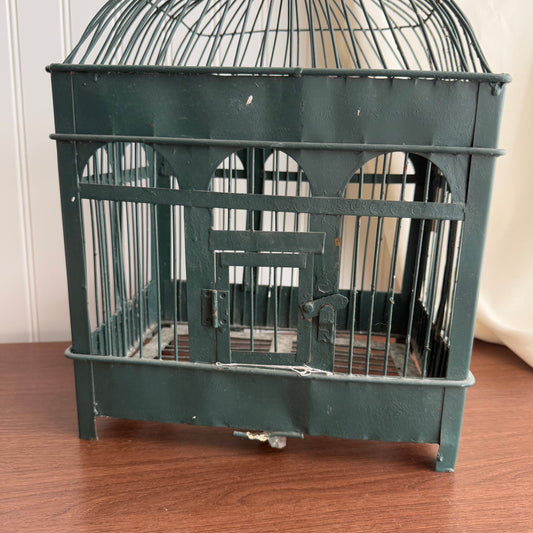Metal birdcage