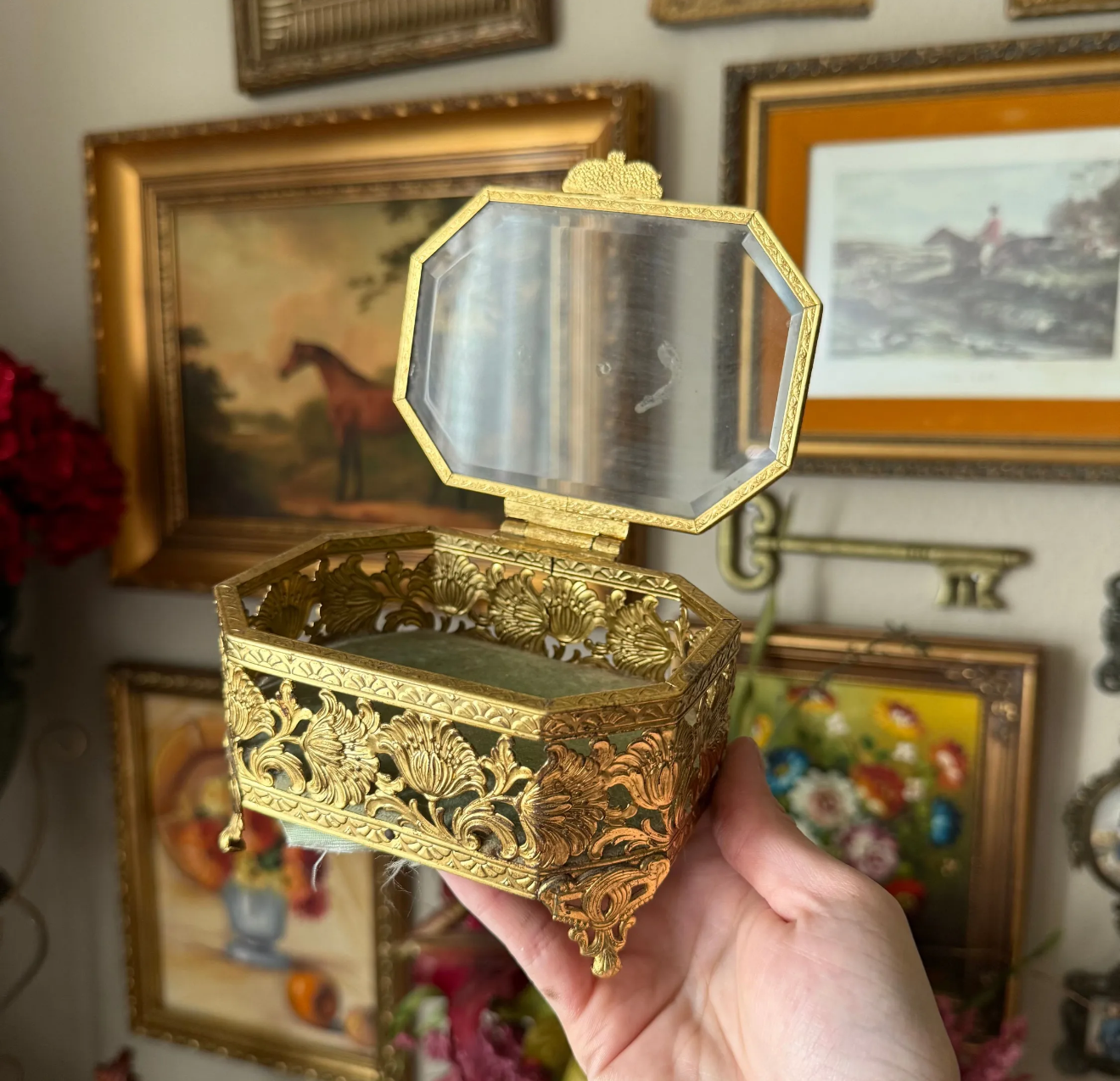 Filigree Jewelry Box Casket Display Beveled Glass Gold Tone