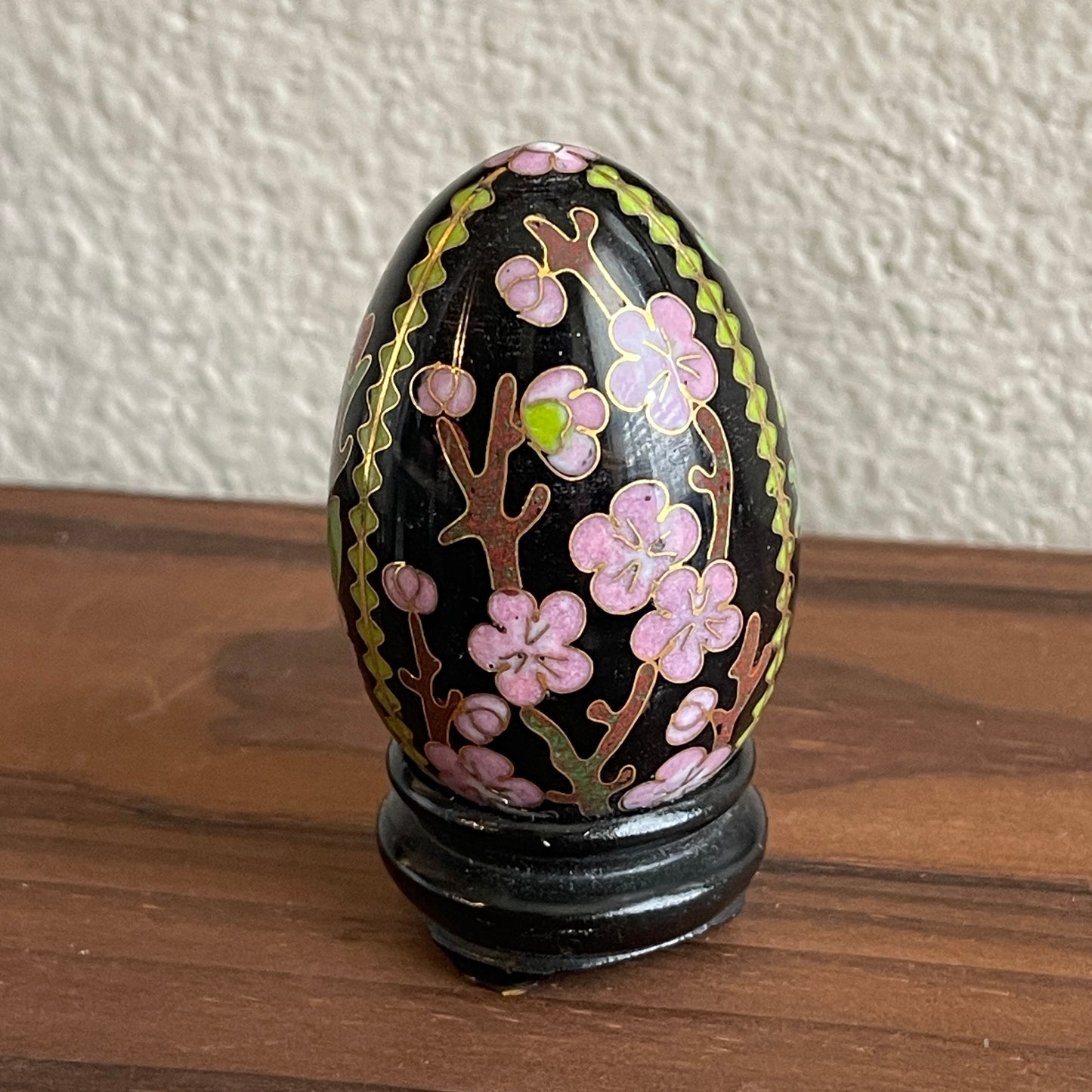 Vintage Cloisonné floral design Chinese ceramic egg