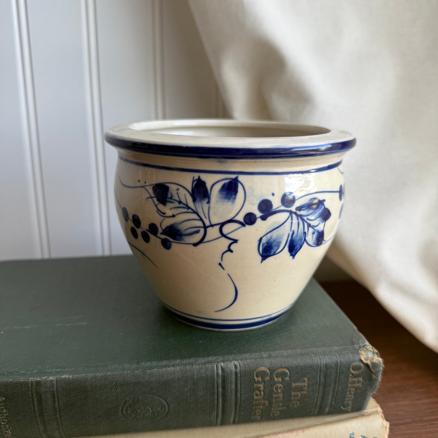 Pottery Blue Leaf Design Pot