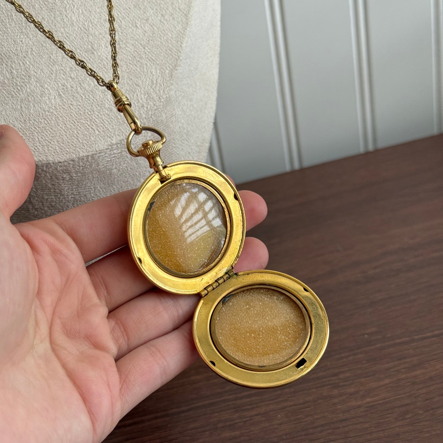 Vintage Pendant Locket Engraved S Necklace