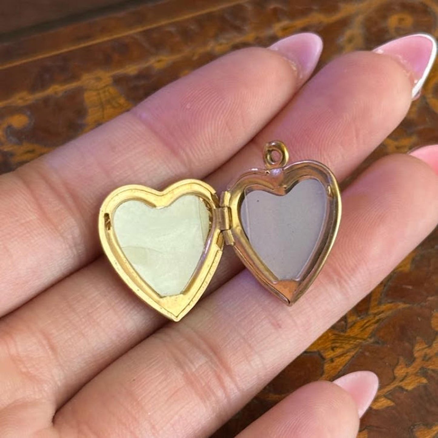 Vintage Gold Tone 14K Gold Filled Heart Locket With words "I love you"