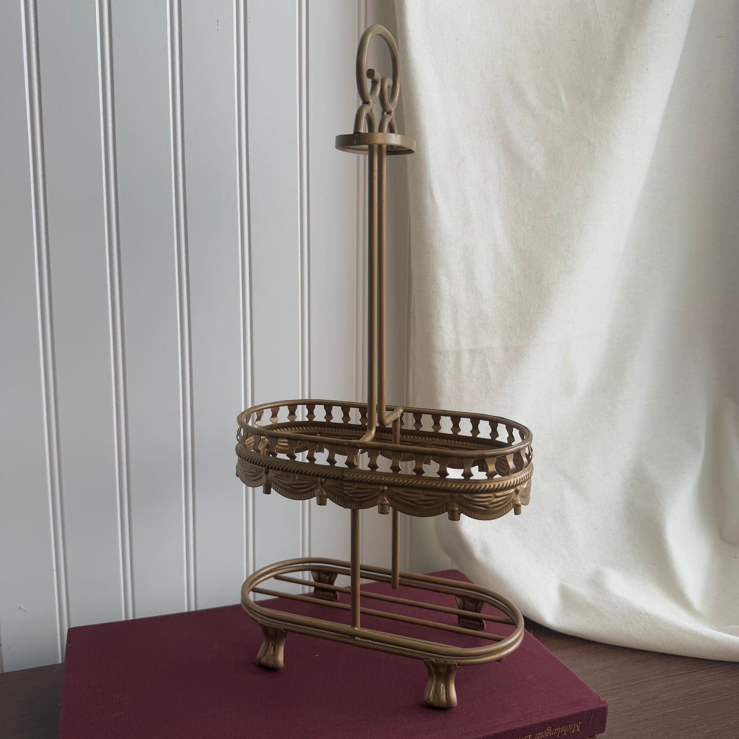 Metal gold colored display