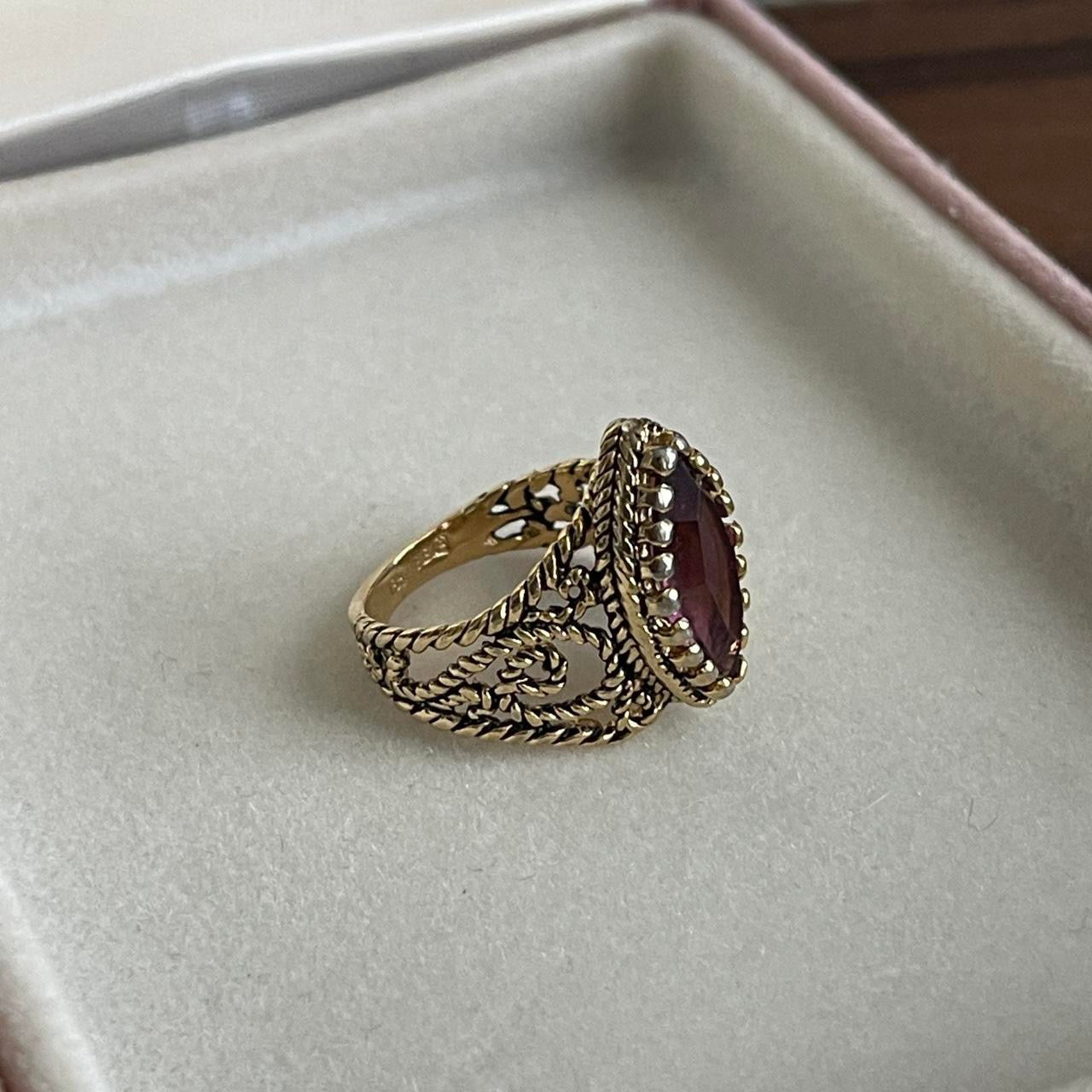 Vintage Filigree Ring Austrian Crystal Antiqued 18k Yellow