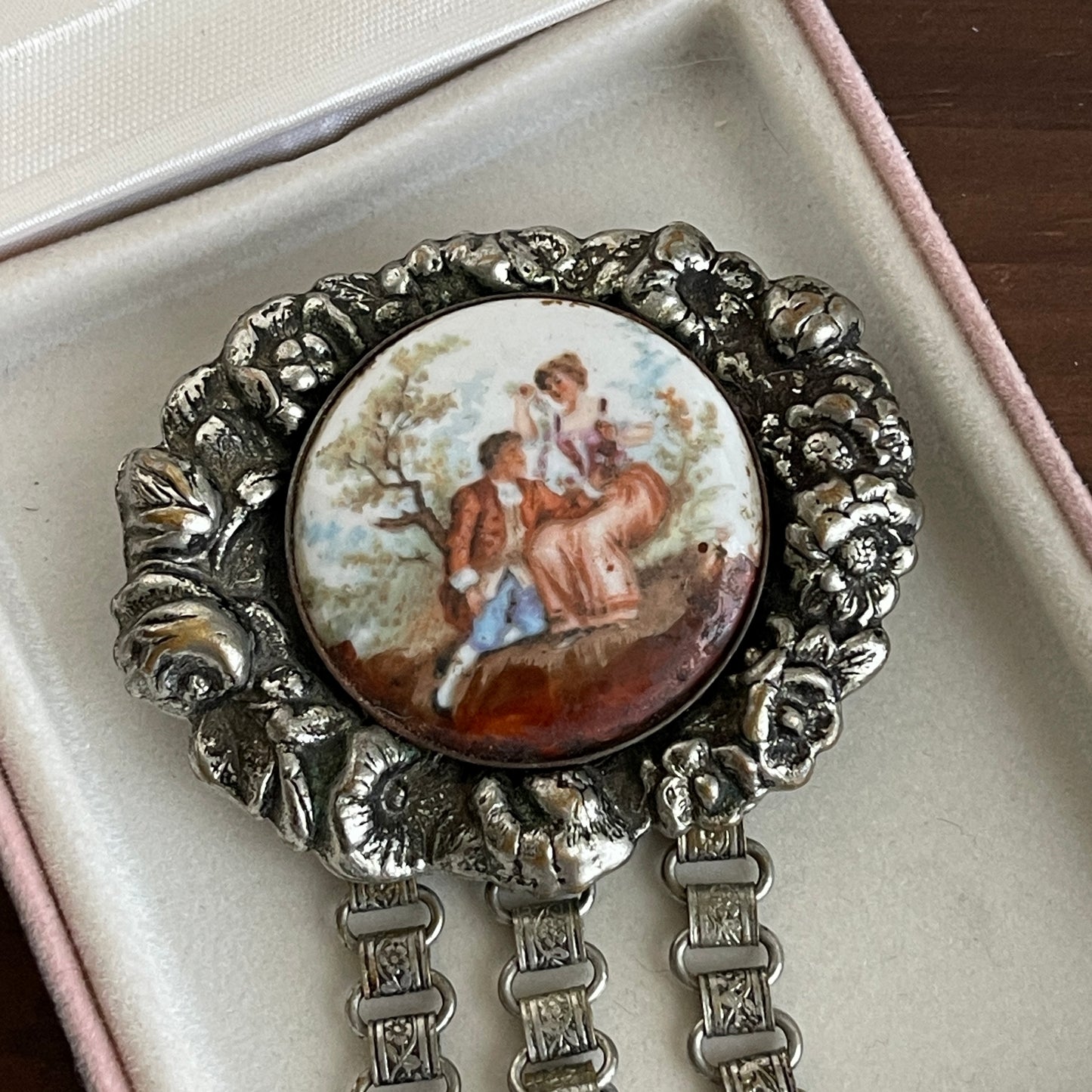 Unique porcelain courting couple scenery silver tone dangle brooch