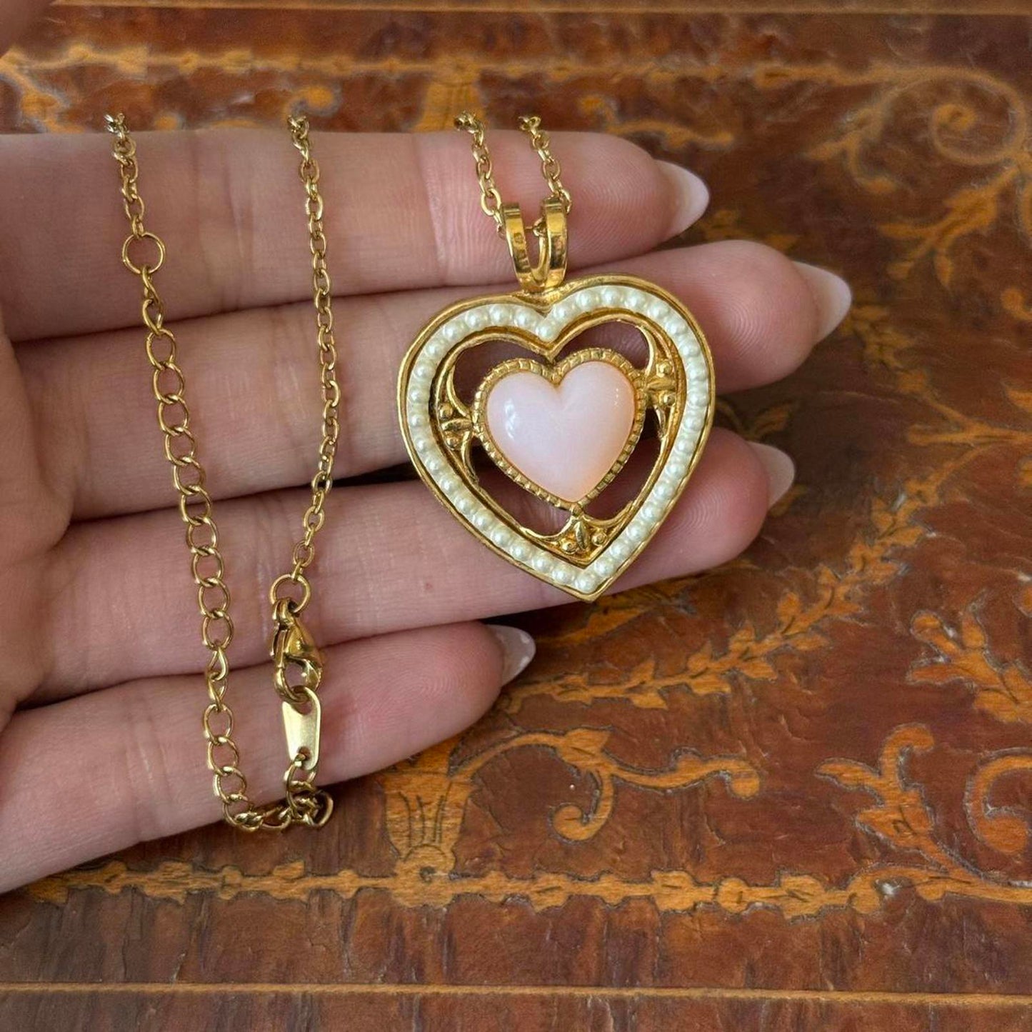 Vintage Avon Pink heart with faux pearl necklace
