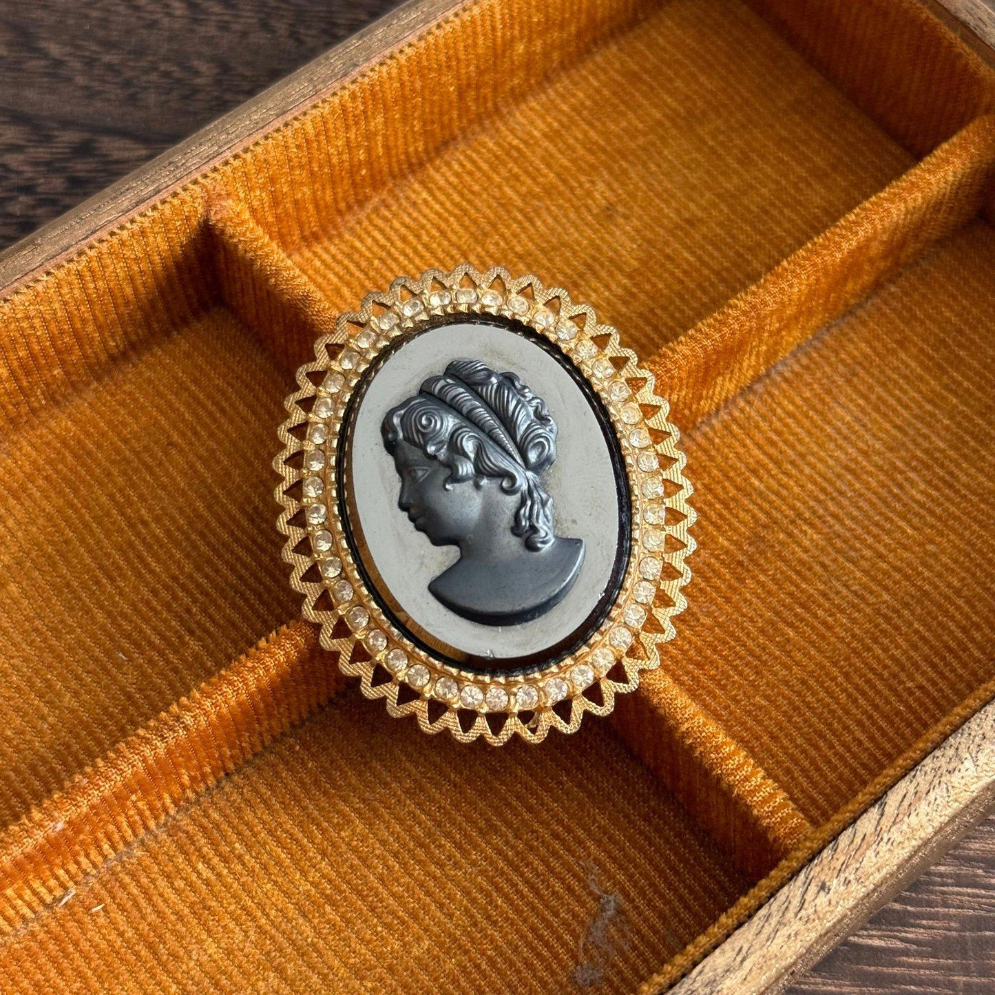 Vintage Greco-Roman Style Intaglio Brooch with rhinestones