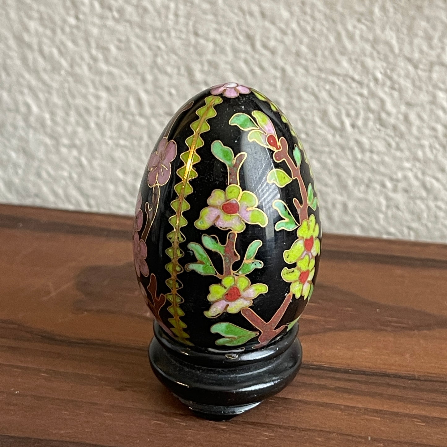 Vintage Cloisonné floral design Chinese ceramic egg