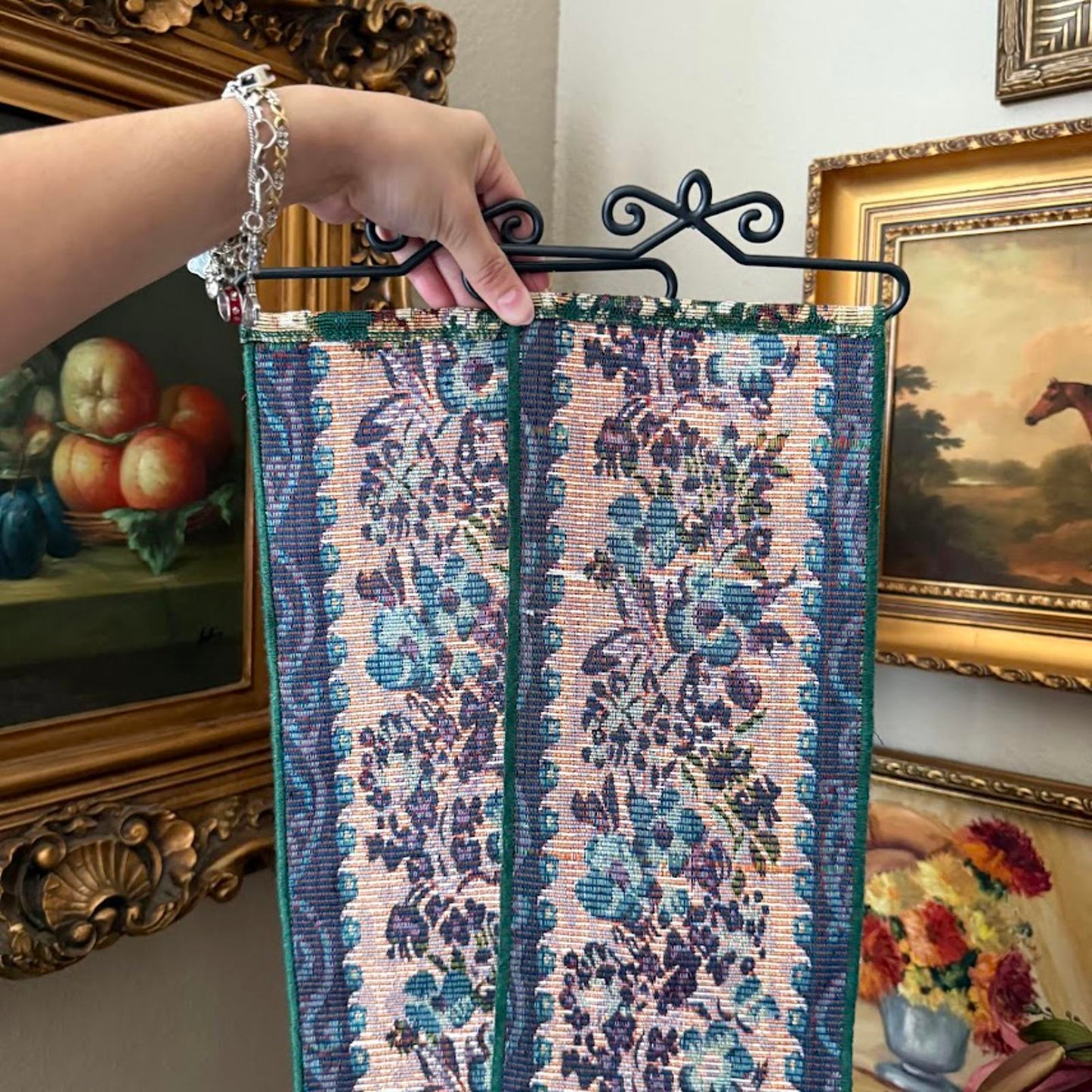 Vintage Green Tone Wall Tapestry Set