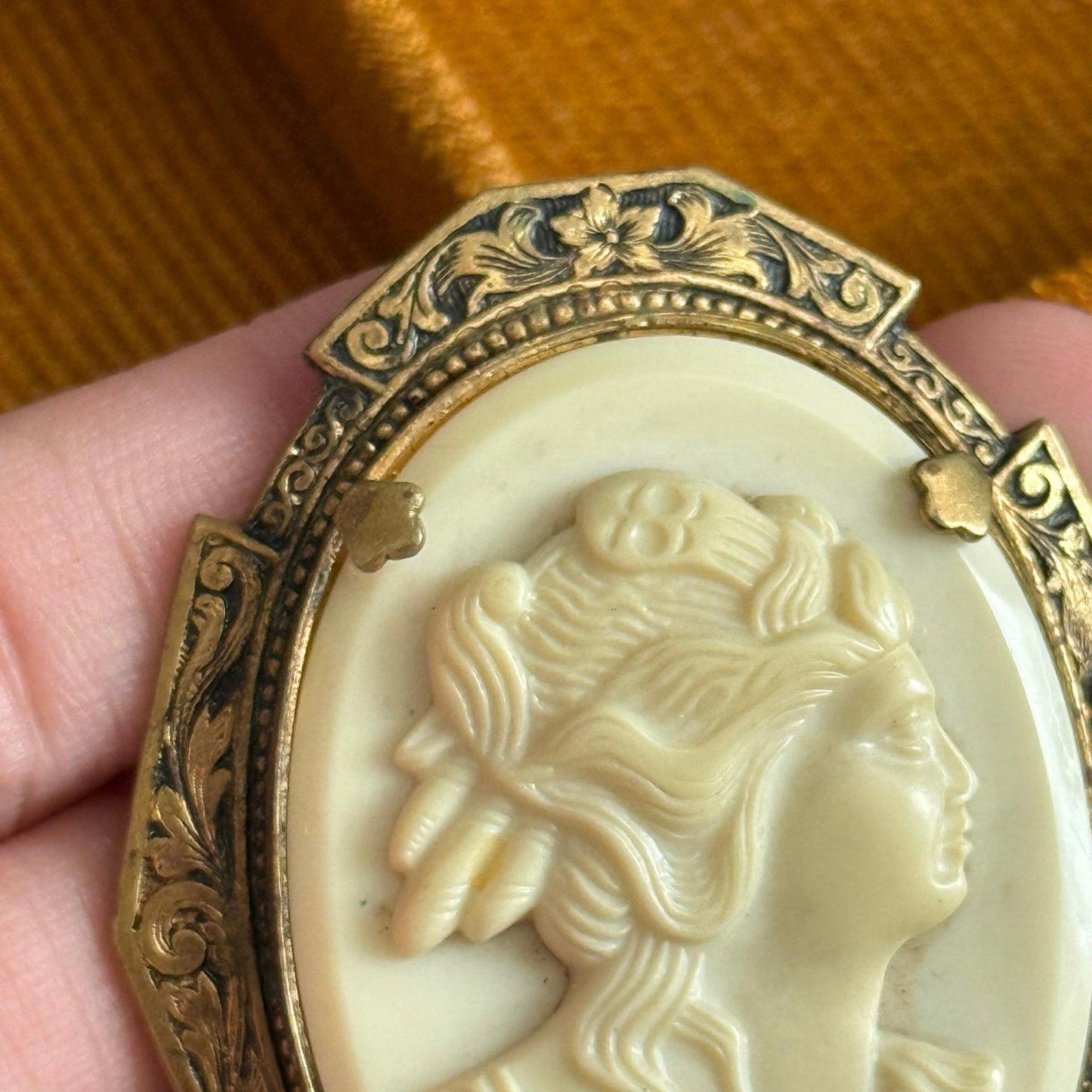 Vintage Cameo Detailed filigree brass with floral scrollwork