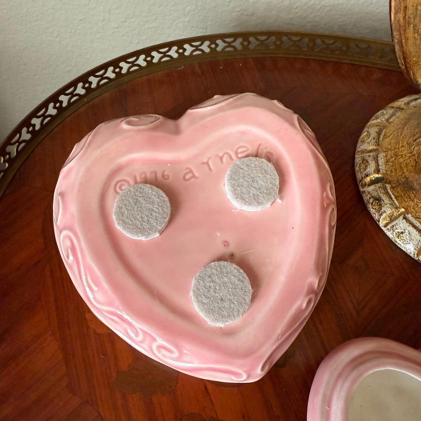 Vintage 1976 Arnels Quilted Pink ceramic Glazed Heart Box