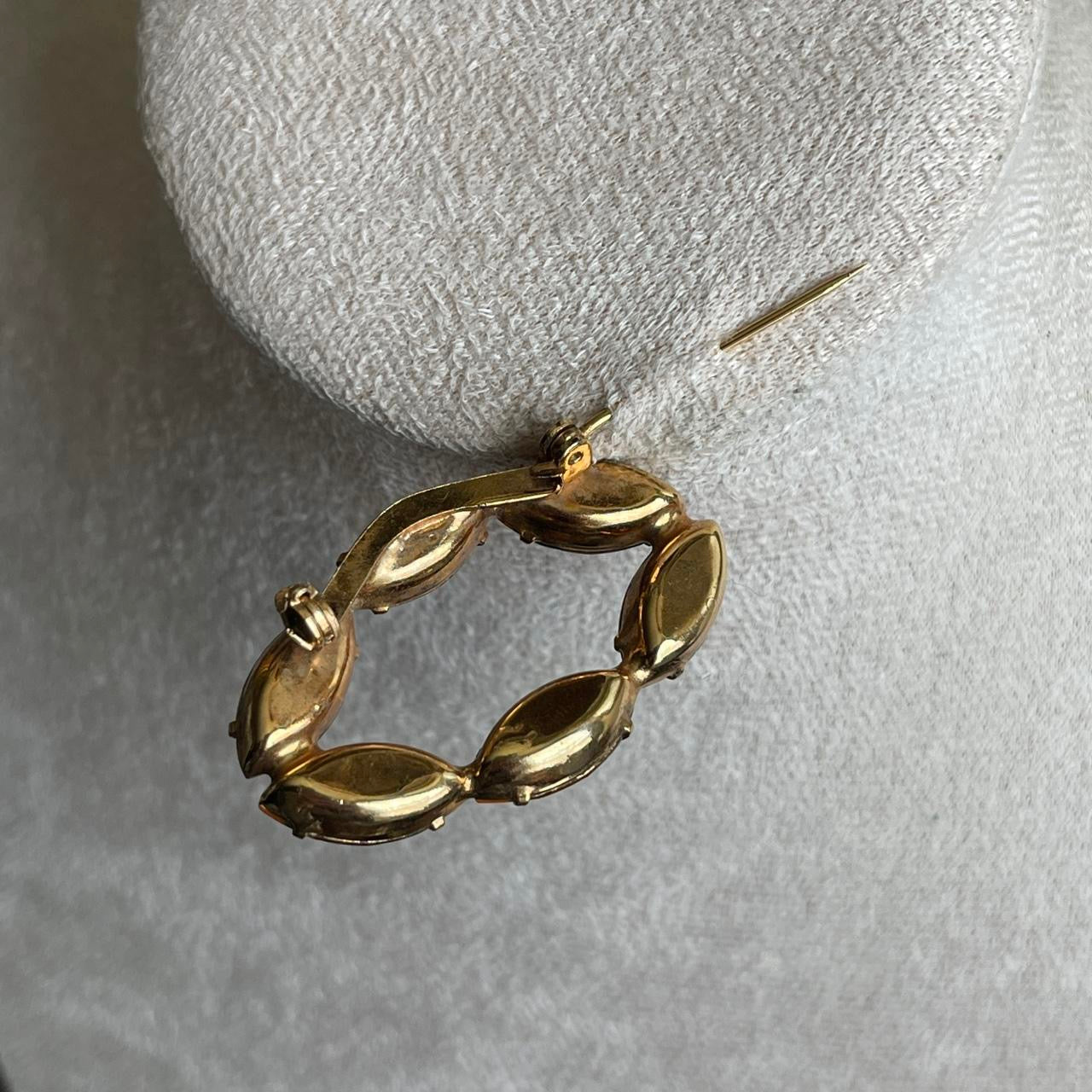 Vintage orange glass rhinestone brooch