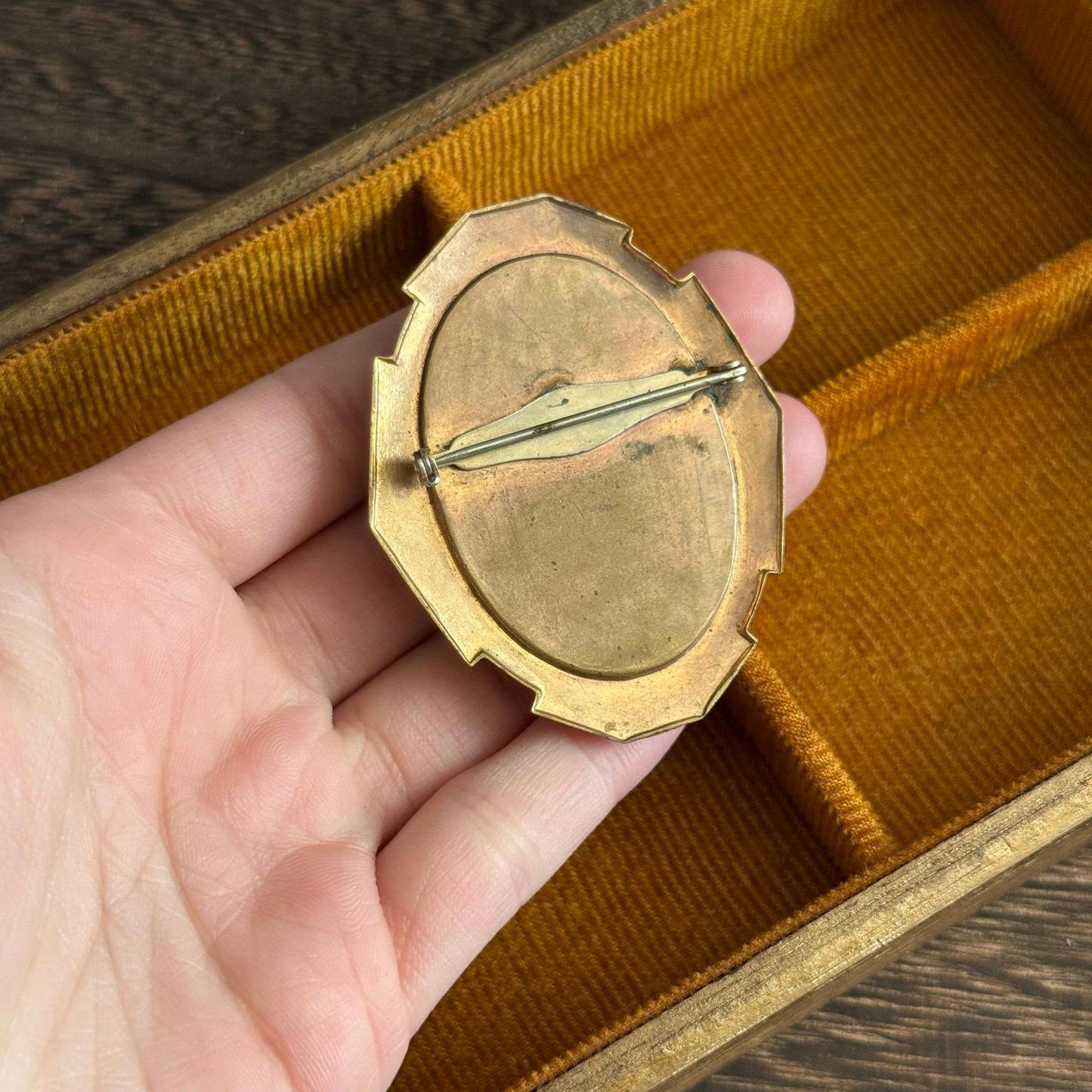 Vintage Cameo Detailed filigree brass with floral scrollwork
