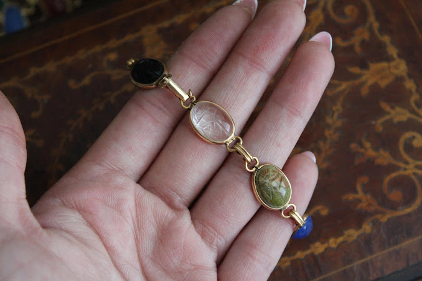 Vintage Mid Century Gold Tone Carved Gemstone Scarab Bracelet