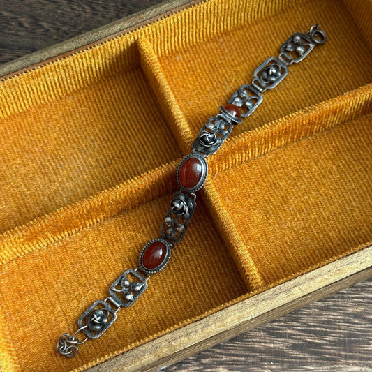 Vintage Sterling Silver & Carnelian Floral Bracelet – Made in Germany