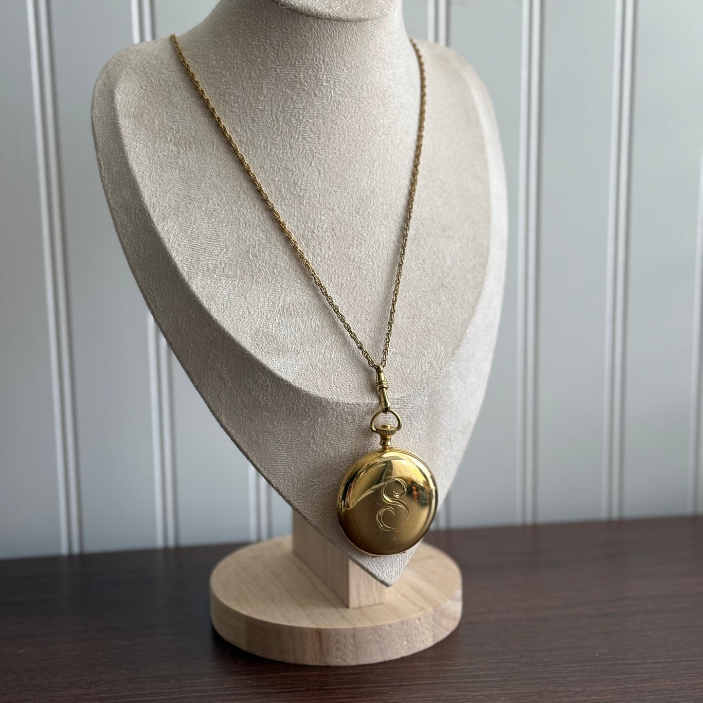 Vintage Pendant Locket Engraved S Necklace