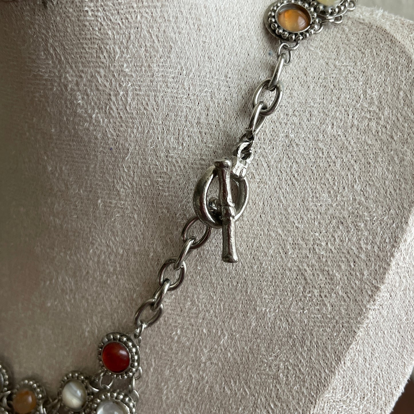 Silver tone Morocoo bib style semi precious stones with matching earrings