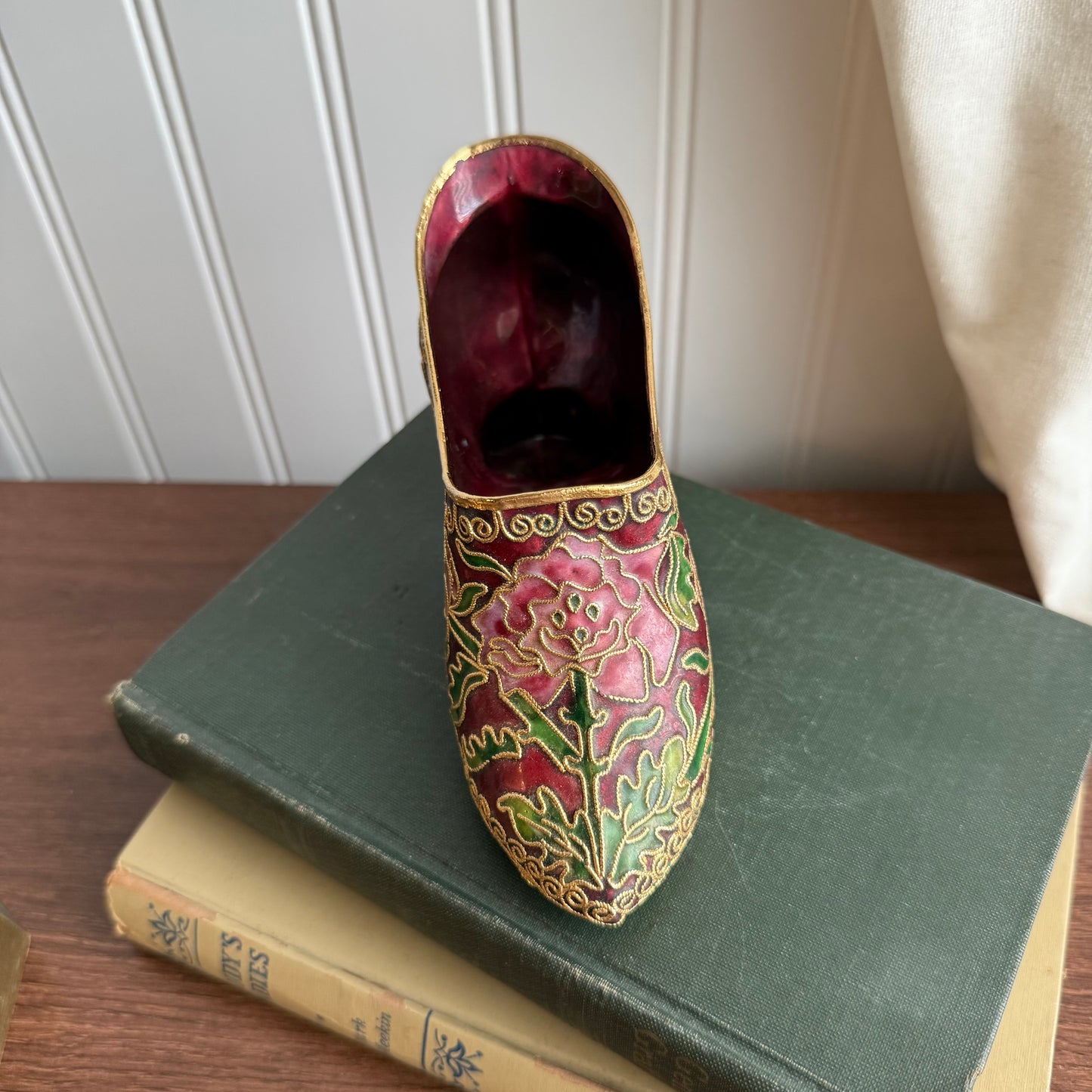 Vintage Enameled Porcelain High-Heeled Shoe Flora Art