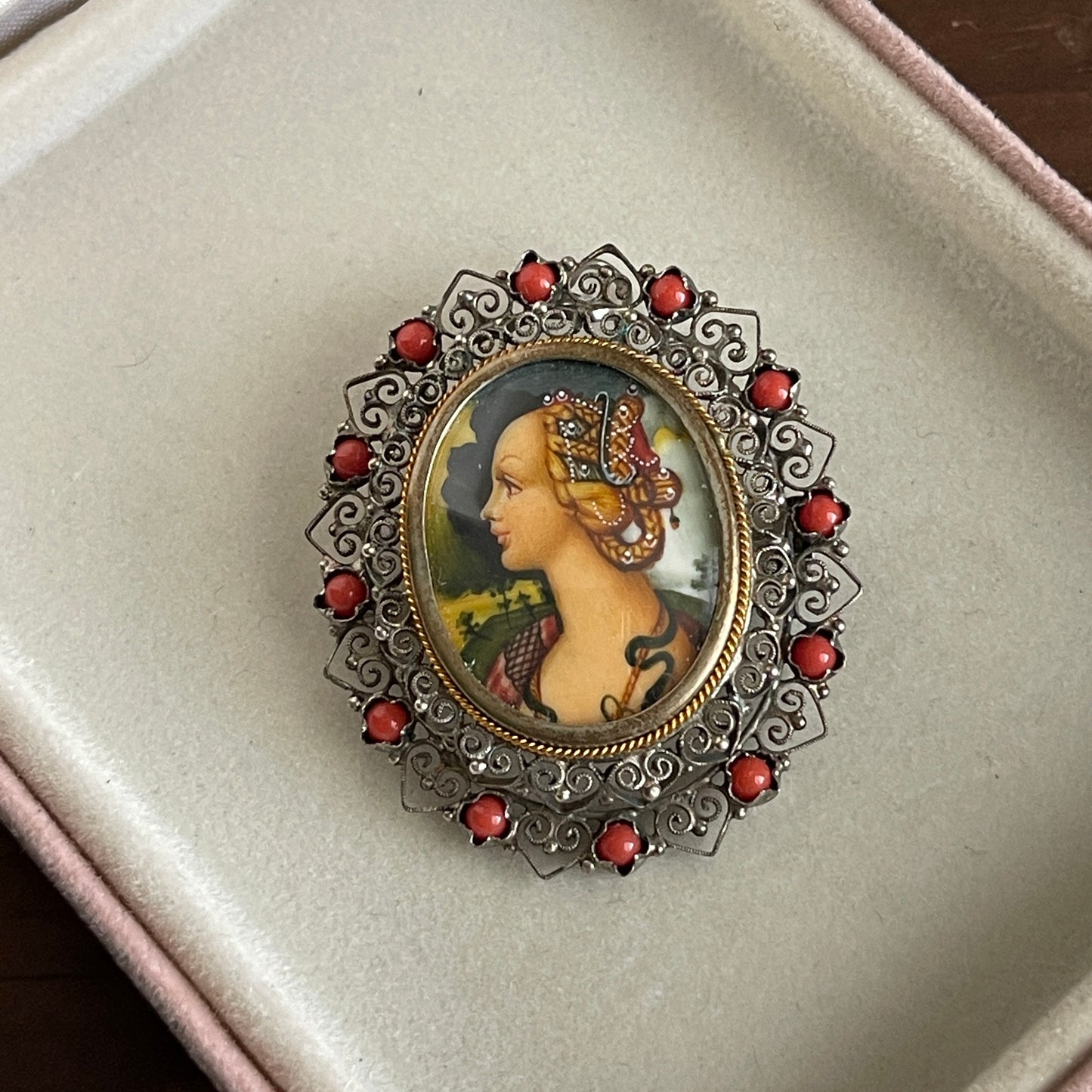 Vintage Cameo Portrait Brooch