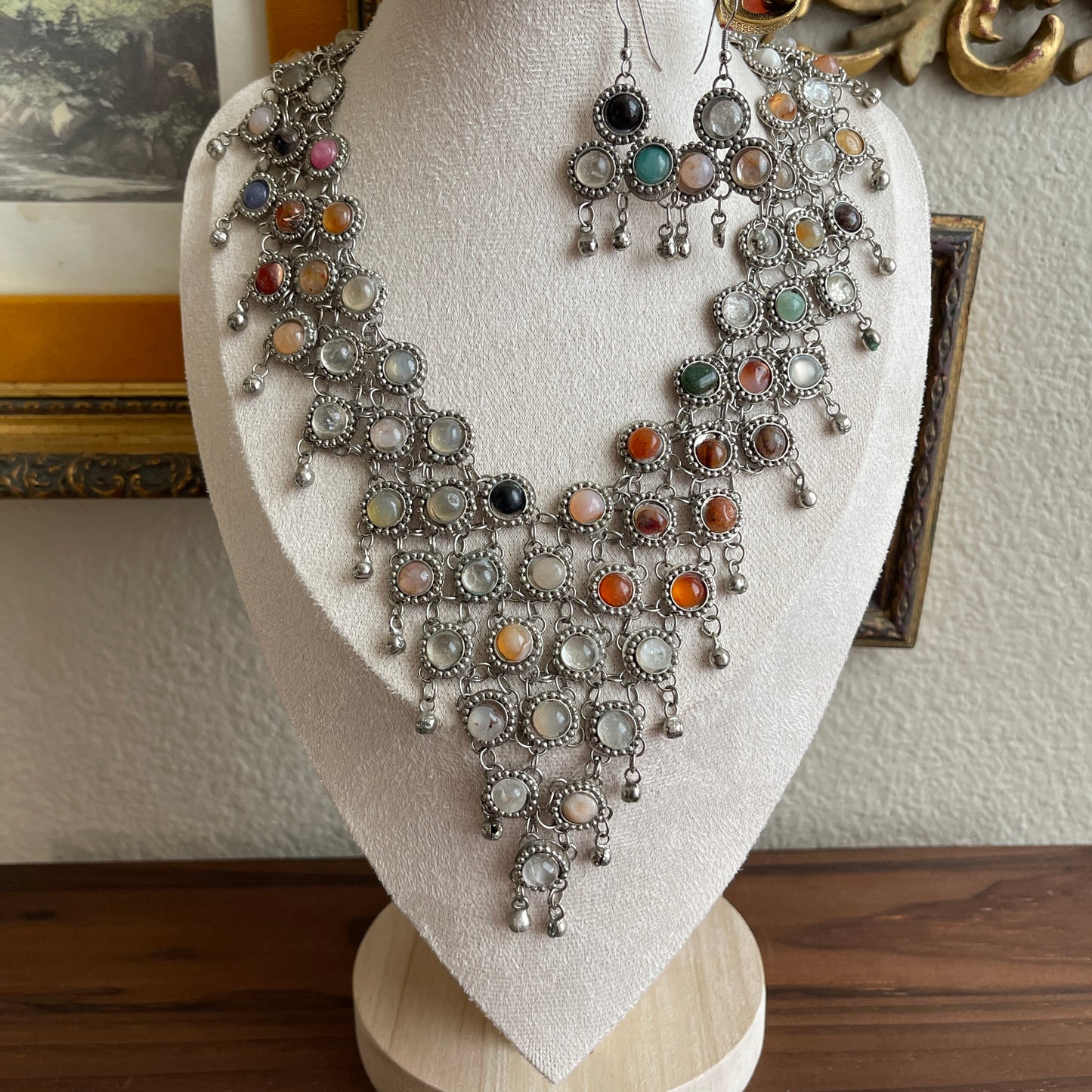 Silver tone Morocoo bib style semi precious stones with matching earrings