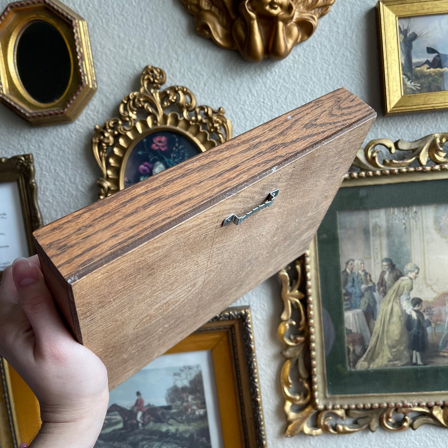 Vintage style wood display shelf