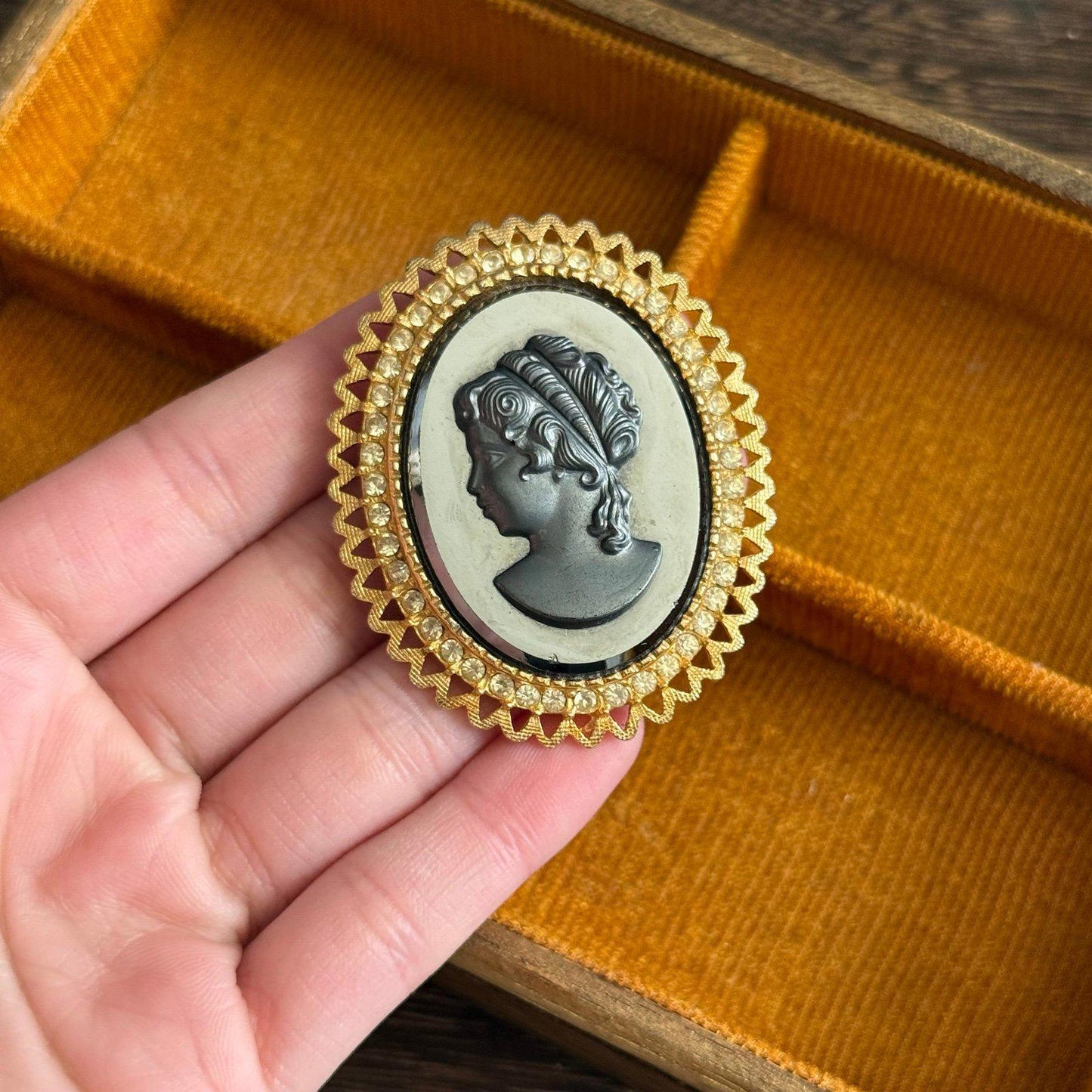 Vintage Greco-Roman Style Intaglio Brooch with rhinestones