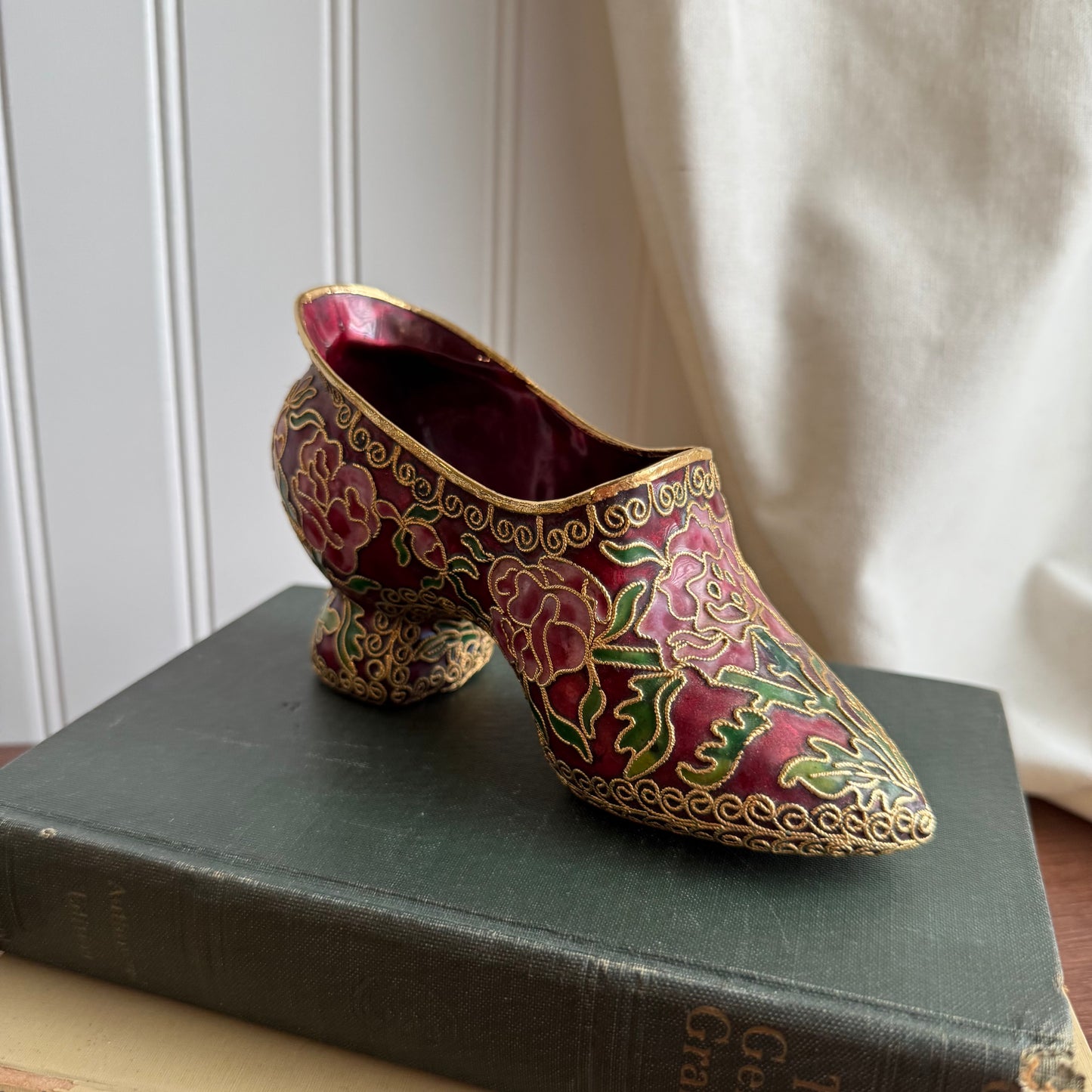 Vintage Enameled Porcelain High-Heeled Shoe Flora Art