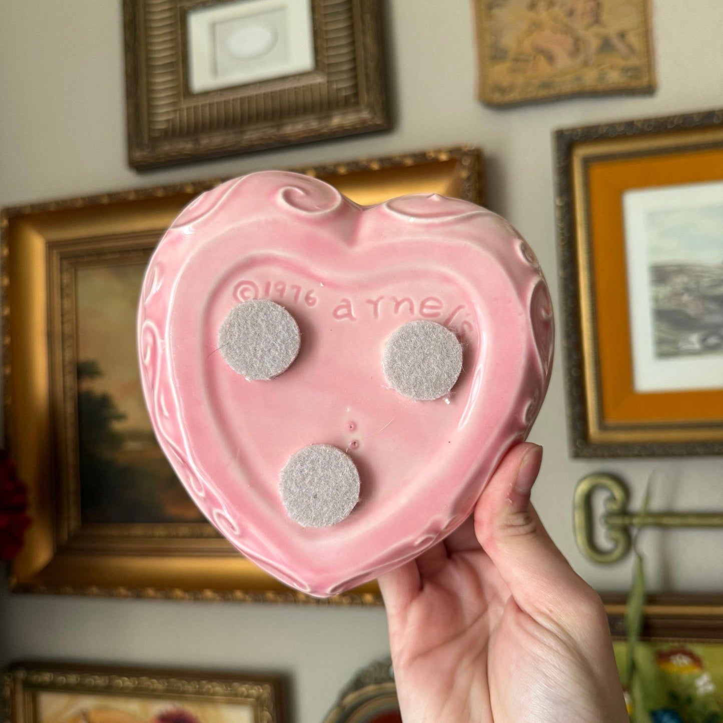 Vintage 1976 Arnels Quilted Pink ceramic Glazed Heart Box