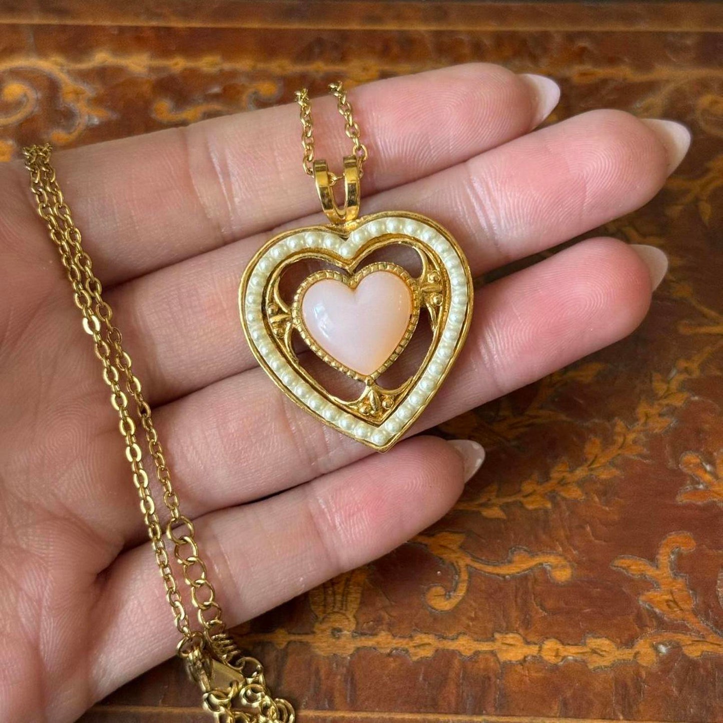 Vintage Avon Pink heart with faux pearl necklace