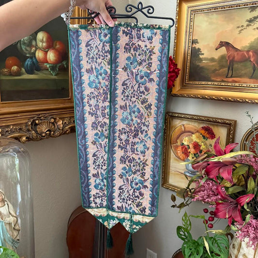 Vintage Green Tone Wall Tapestry Set