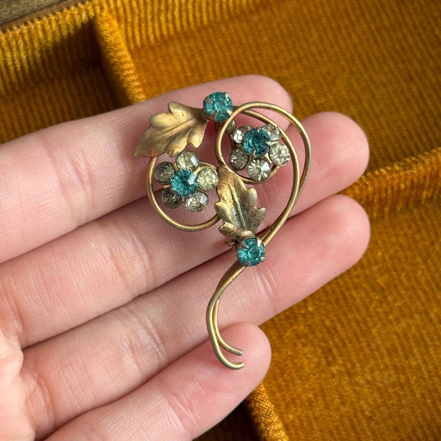 Vintage floral leaf blue and clear rhinestones