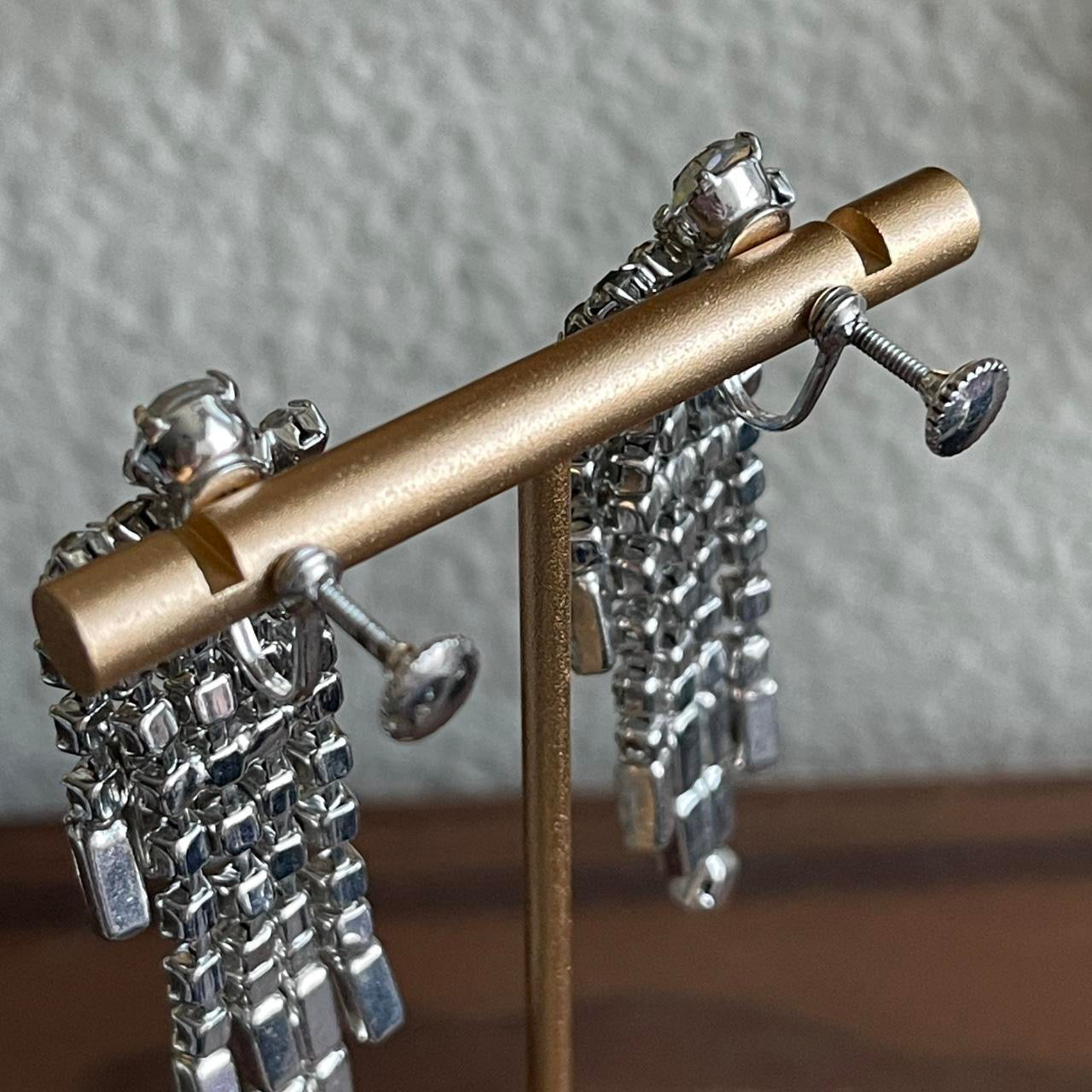 Vintage Art Deco clear rhinestones earrings screw back