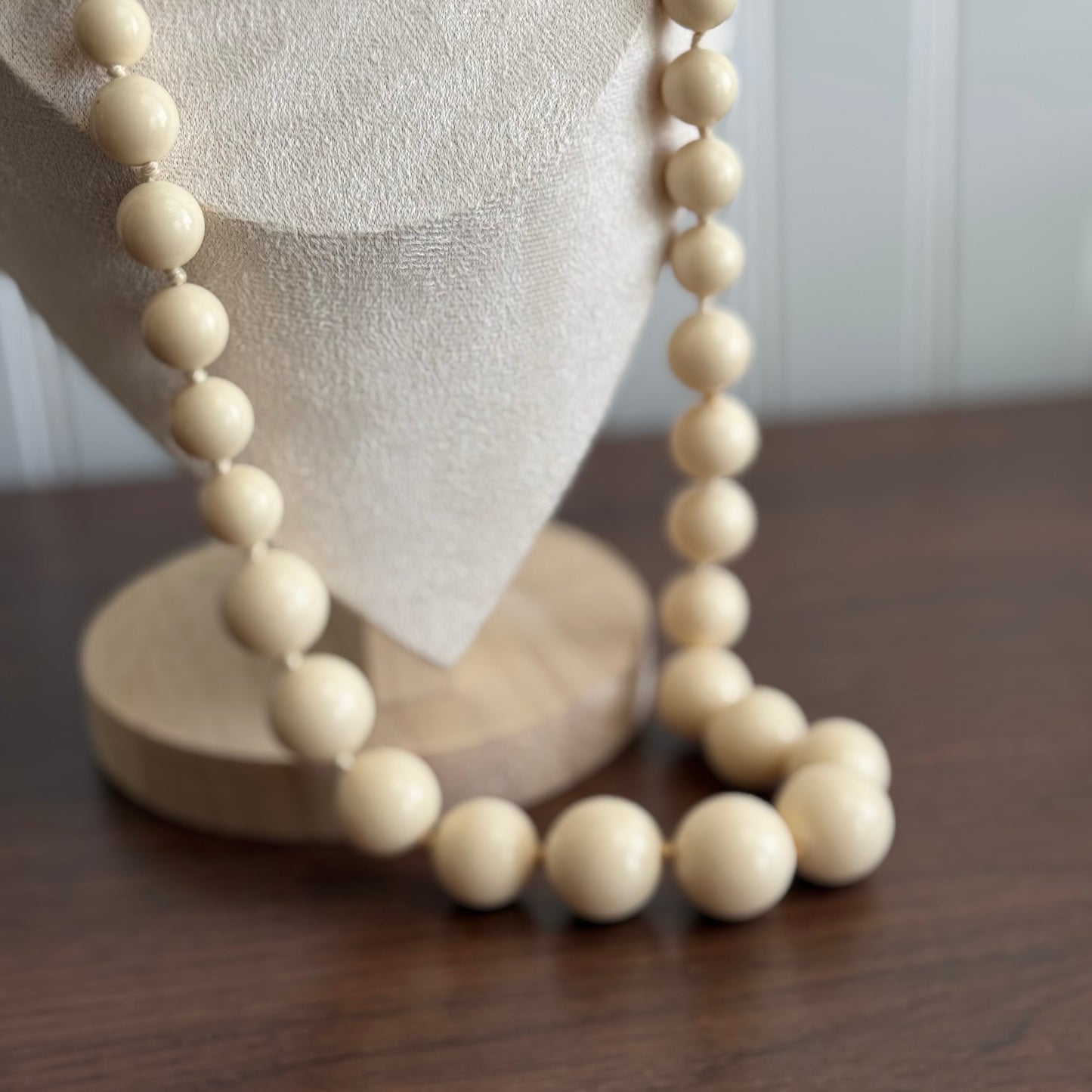 Vintage Ivory Faux Pearl Necklace