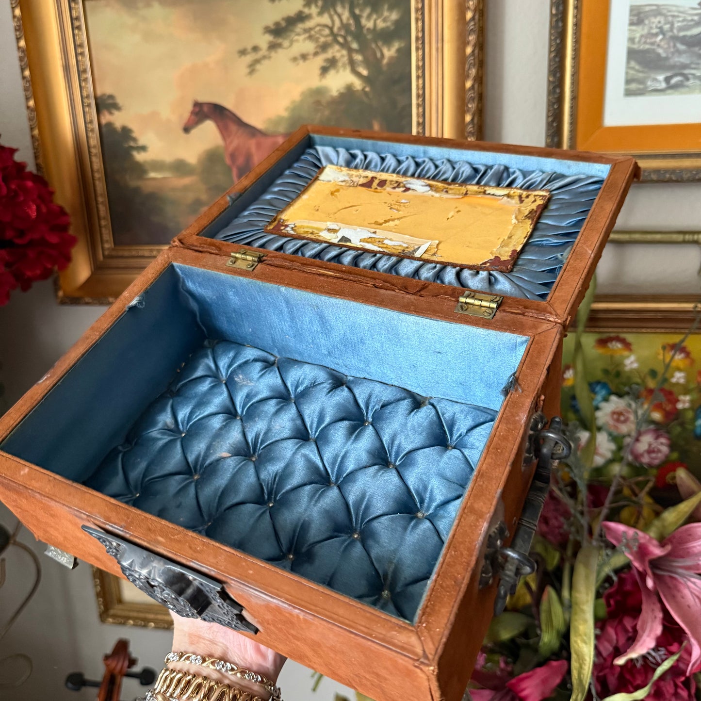 Vintage Ornate Velvet Jewelry Box – Blue Satin Tufted Interior, Decorative Metal Trim & Feet, Mid-Century Asian Design
