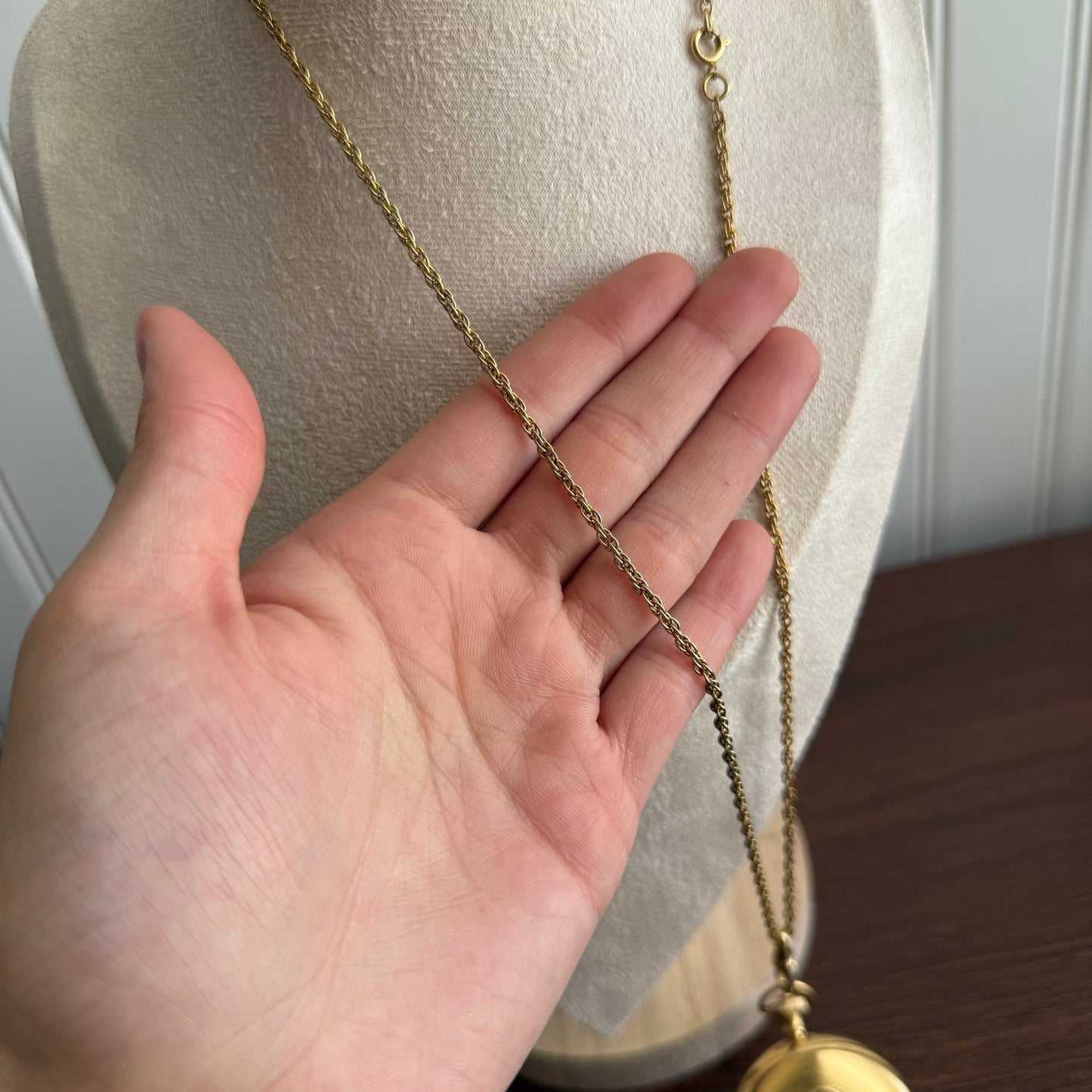 Vintage Pendant Locket Engraved S Necklace