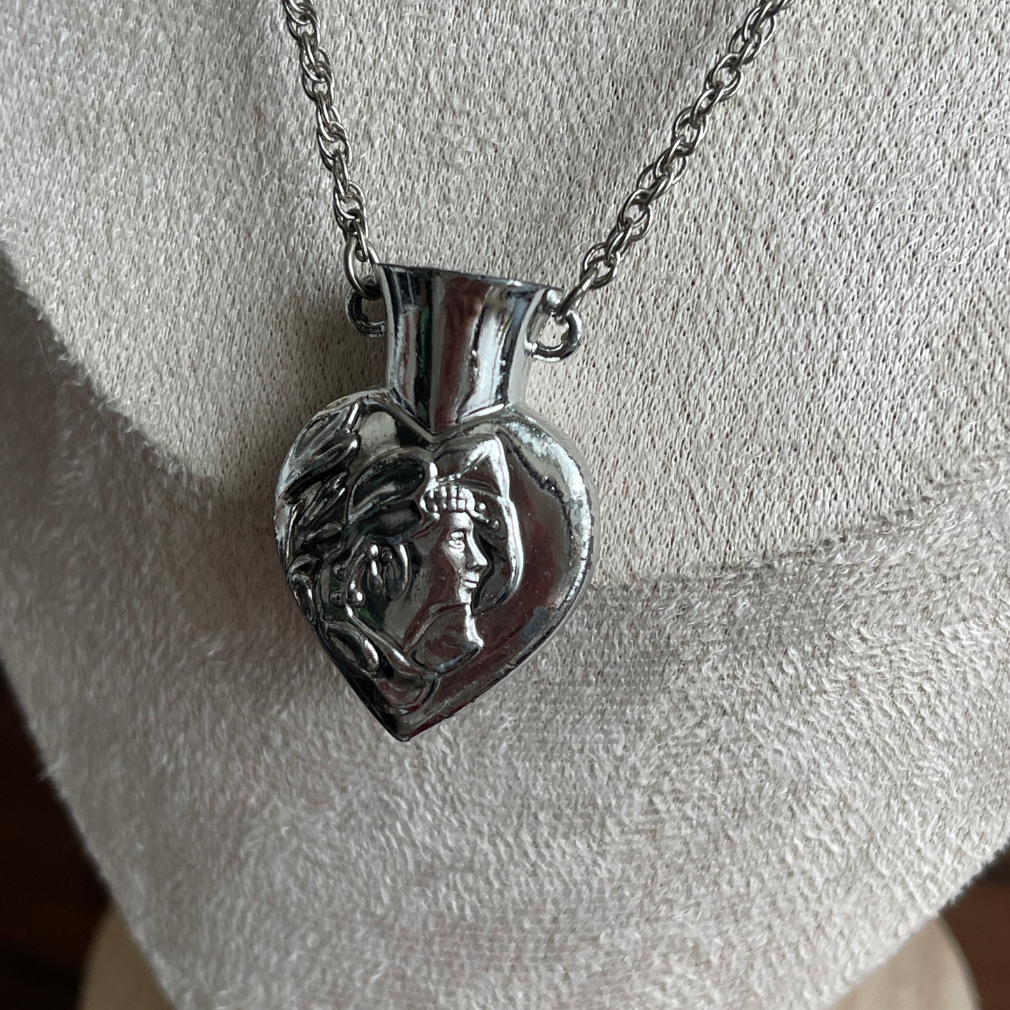 Art Nouveau Necklace Heart Perfume Vase Pendant Vessel Silver Tone