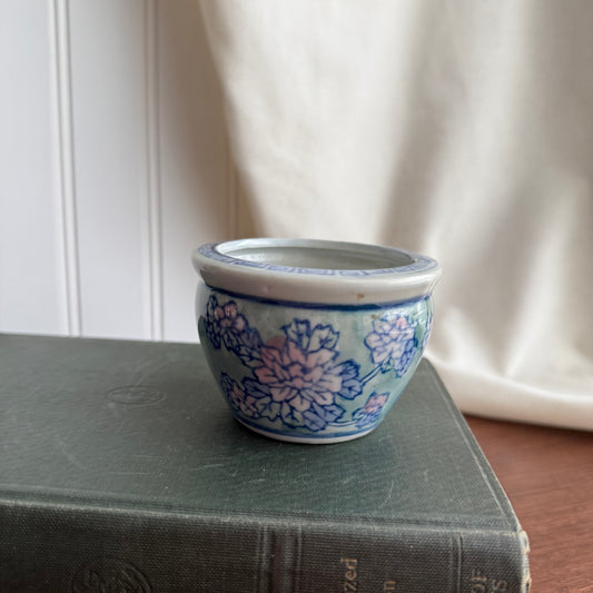 Vintage Handcrafted blue & white glaze Porcelain