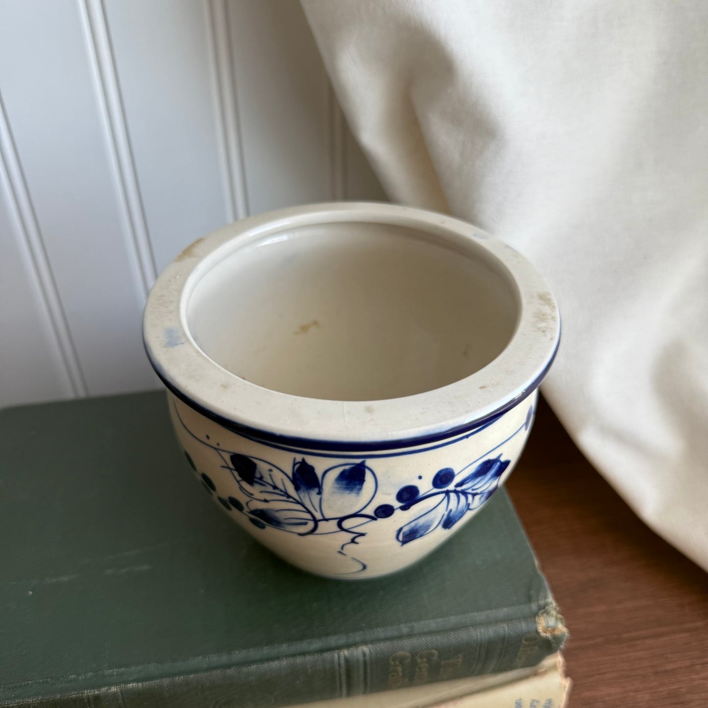 Pottery Blue Leaf Design Pot