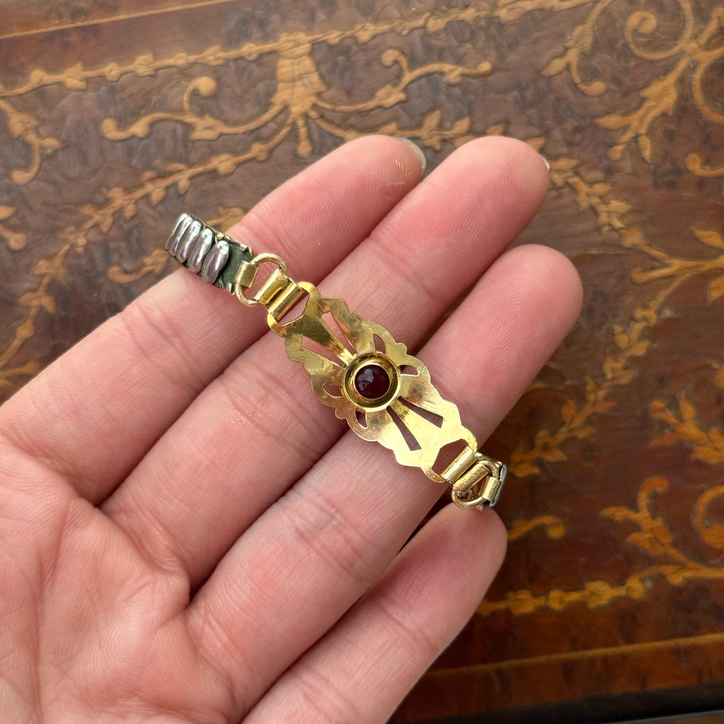 Vintage Sweetheart Bracelet