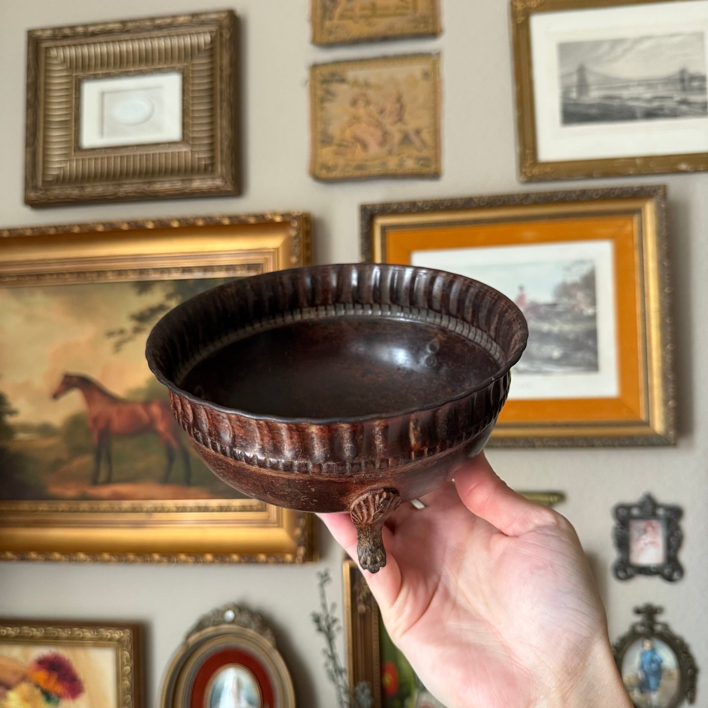 Vintage style metal tin bowl