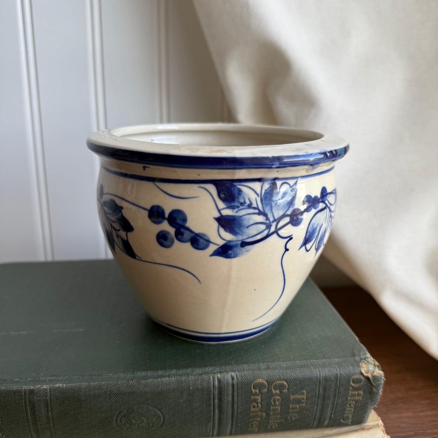 Pottery Blue Leaf Design Pot