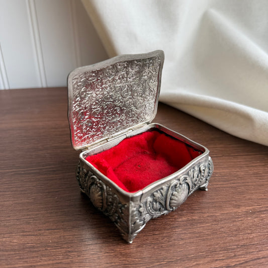 Vintage Metal tin Footed Trinket Jewelry Box Japan