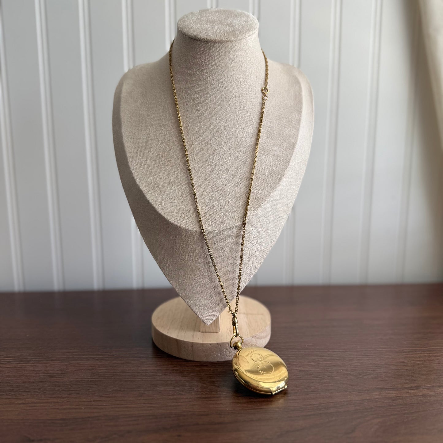 Vintage Pendant Locket Engraved S Necklace