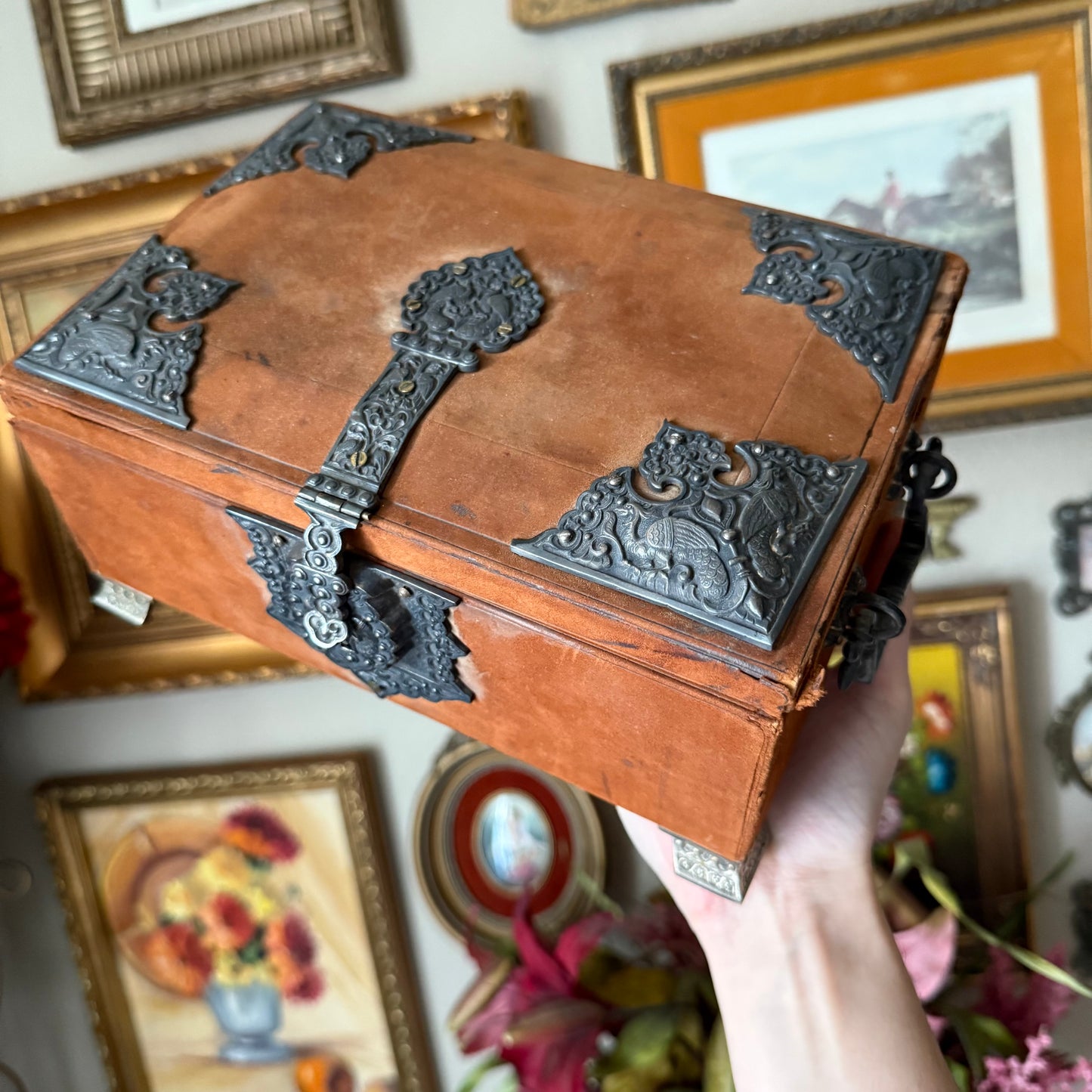 Vintage Ornate Velvet Jewelry Box – Blue Satin Tufted Interior, Decorative Metal Trim & Feet, Mid-Century Asian Design