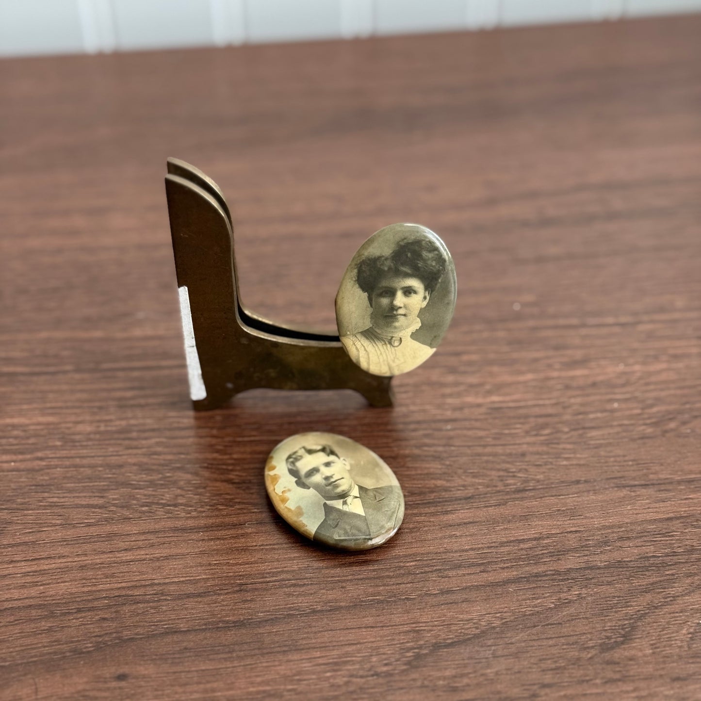 Vintage Antique Portrait Oval Pins Set