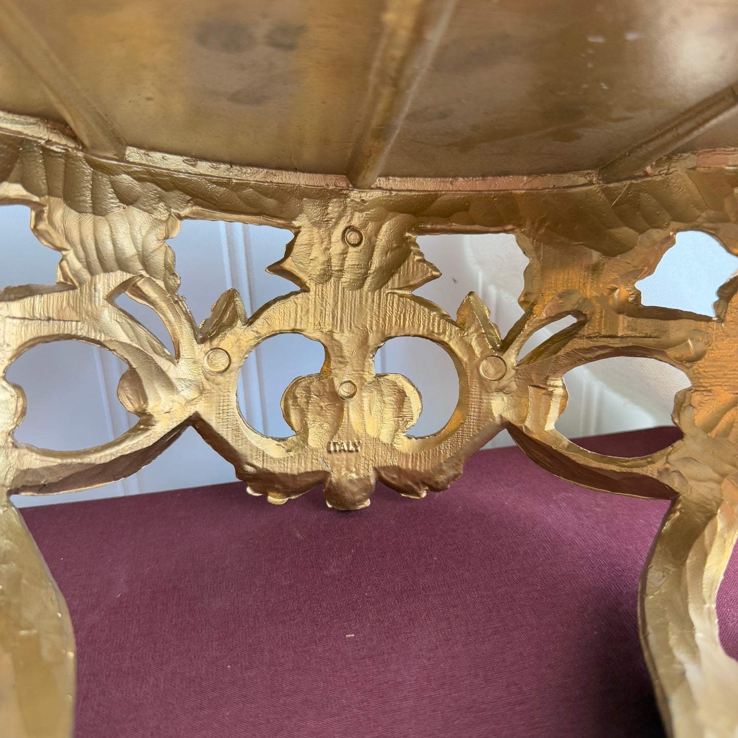 Florentine Italian Gold Gilt Wall Shelf