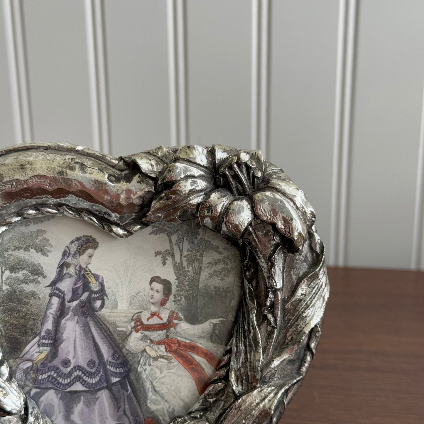 Vintage Silver Tone Heart Frame with Print